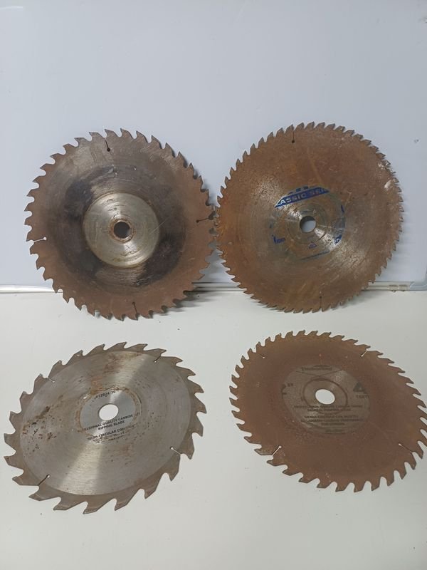 4 Discos de Sierra Circulares para Madera, 2 de 35cm y 2 de 30cm - imagen 1