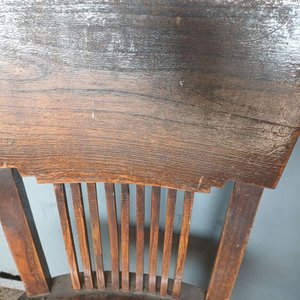 Silla Antigua de Madera con Asiento Conformado - imagen 3