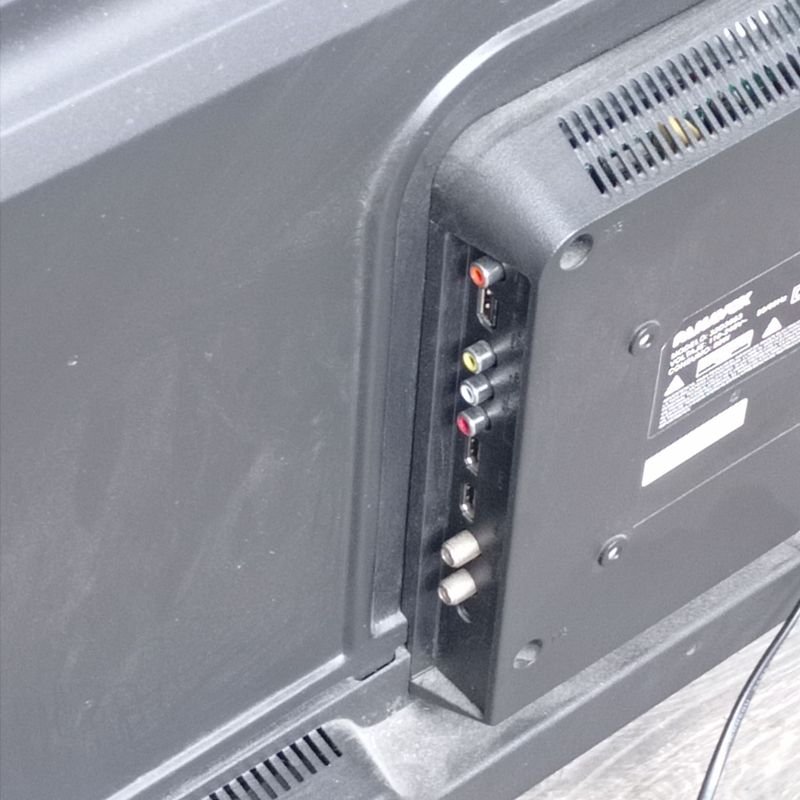 Tv led marca Panavox de 32 pulgadas en buen estado - imagen 4