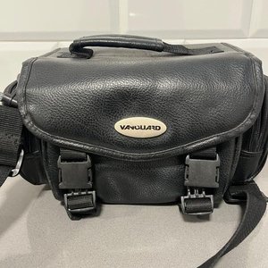 Estuche Vanguard para Cámara de Fotos o Filmadora - imagen 1