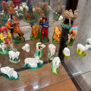 Pesebre aprox 35 piezas - imagen 5
