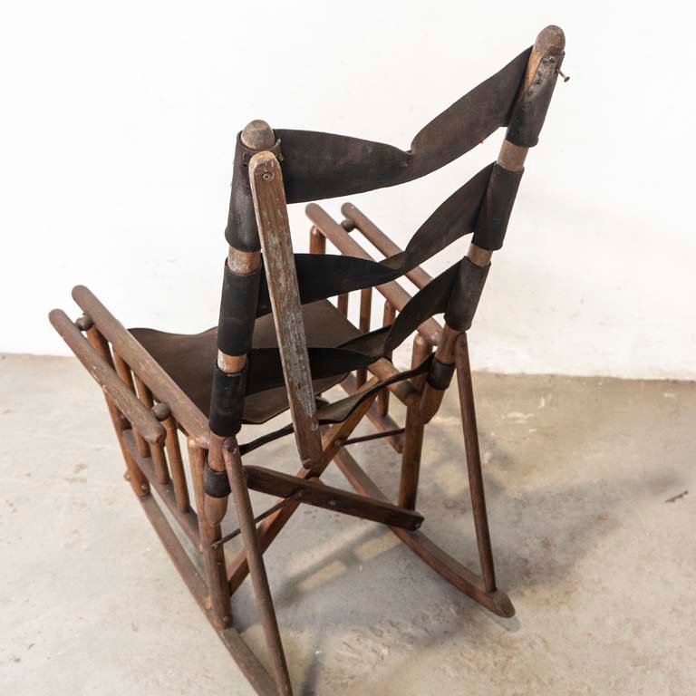 Sillón mecedora plegable de madera y cuero para restaurar - imagen 3