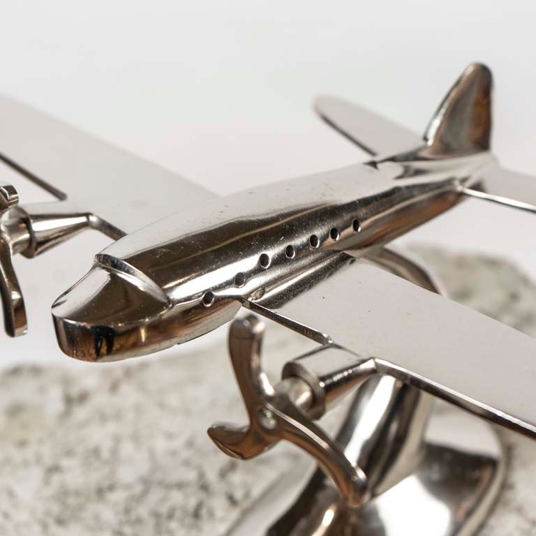 Item 2097397 - Image 1