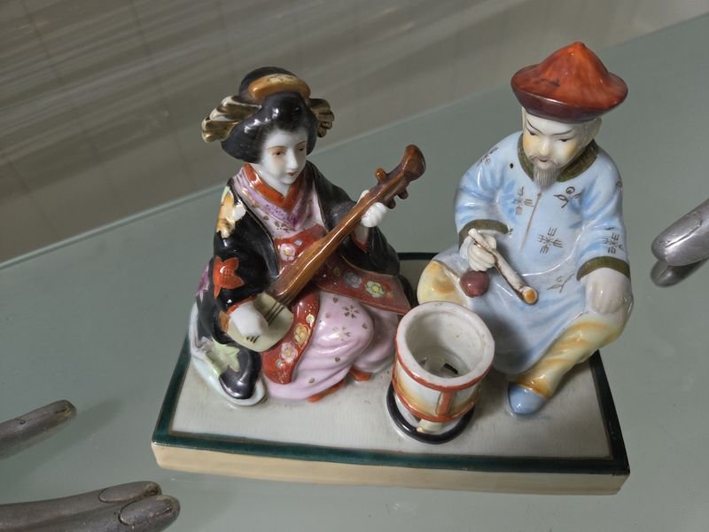 Item 830104 - Image 2