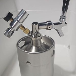 Chopera Dispensador de Cerveza Artesanal con Pico y Manómetro - imagen 2