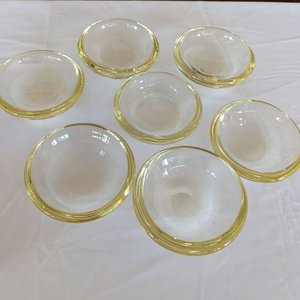 Set de 7 Centros de Mesa Macizos Acristalados con Borde Dorado - imagen 1