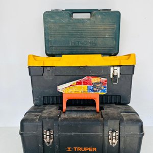 Lote siguiente: Lote de 3 Cajas de Herramientas Marca Total, Hitachi y Truper