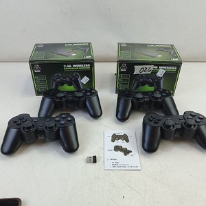 Lote de 2 Consolas Game Stick Lite con 4 Mandos Inalámbricos 2.4G - imagen 2