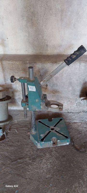 Lote siguiente: Soporte para taladro de alta calidad