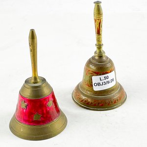 Dos Campanillas de Bronce con Esmalte Rojo y Detalles Dorados - imagen 1