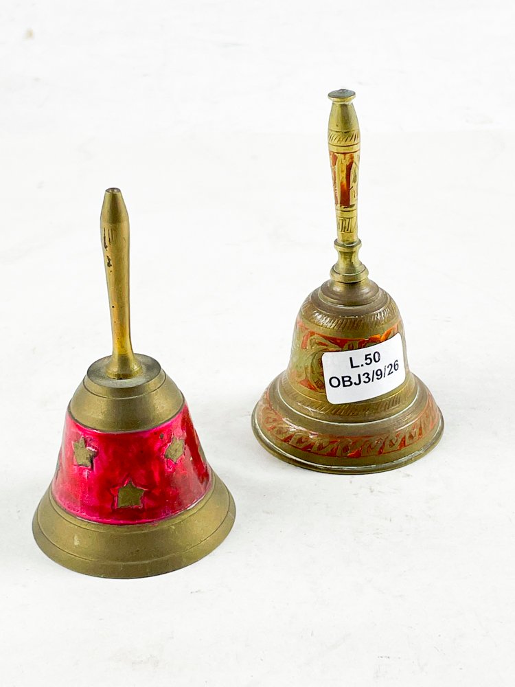 Dos Campanillas de Bronce con Esmalte Rojo y Detalles Dorados