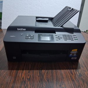 Impresora multifunción de tinta de la marca Brother, específicamente el modelo MFC-J430W. - imagen 7