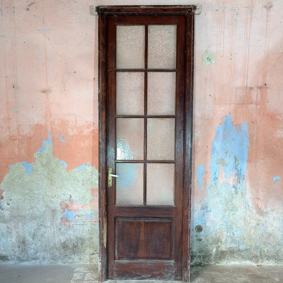 Item 18450 - Image 0