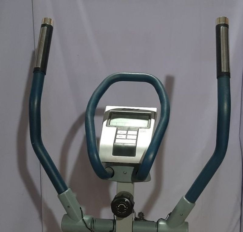 Eliptica B Y H para ejercicio en casa - imagen 2