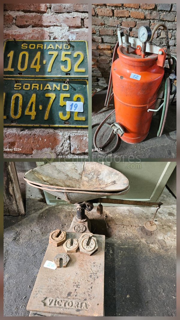 Lote de Patentes Antiguas y Balanza de Precisión Victoria