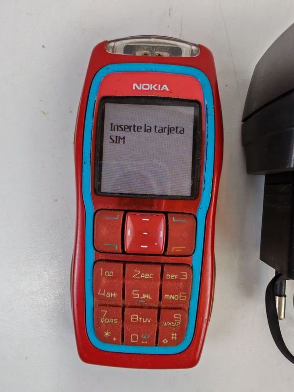 Celular Nokia Prende - Equipamiento de Tecnología - imagen 3
