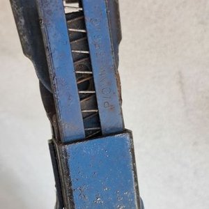 Pinza de Metal para Herramientas - imagen 2
