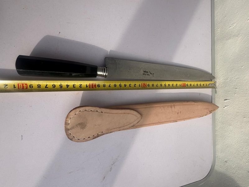 Cuchillo Solingen Mango Negro Hoja 28 cm