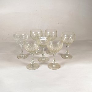Lote siguiente: Set de 7 Copas de Cristal Hialino Tallado
