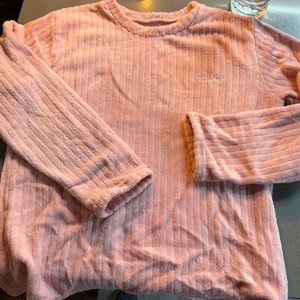 Conjunto Pijama Talle S: Dos Buzos y Pantalón de Plush - imagen 2