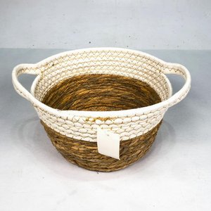 Lote siguiente: Cesto Bicolor con Asa Blanco y Beige