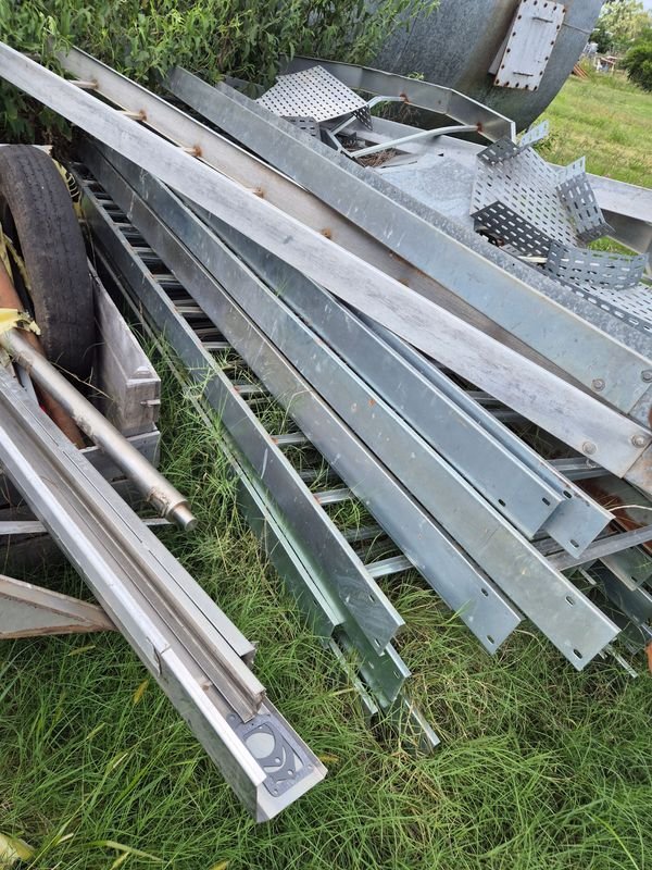 Chatarra de Metal y Madera - imagen 4