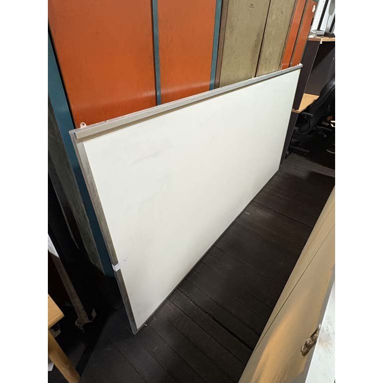 Item 2104766 - Image 0