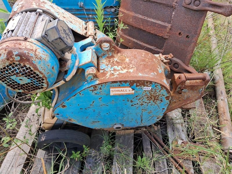 Item 896315 - Image 3