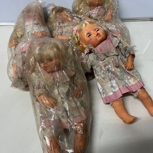 Lote de 36 Muñecas Rubias con Vestidos Florales - imagen 1