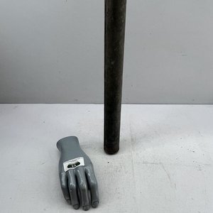 Bomba Manual Antigua para Líquidos en Hojalata - imagen 3