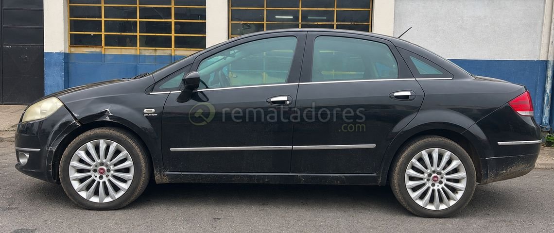 Fiat Linea Negro