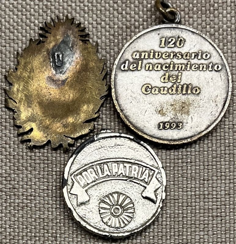 Medalla "120 Aniversario del Nacimiento del Caudillo" Luis Alberto de Herrera y Aparicio Saravia en Bronce
