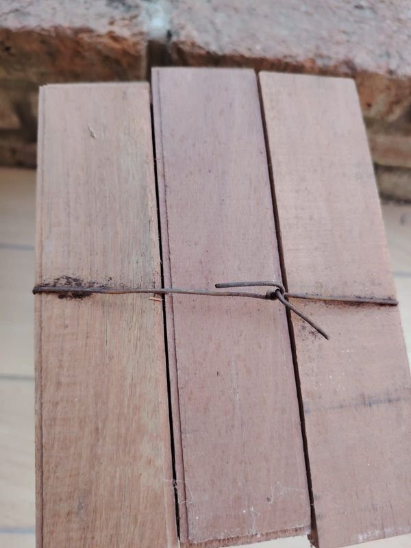 Item 881383 - Image 1