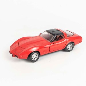 Auto Chevrolet Corvette1979 escala 1/24  - imagen 1