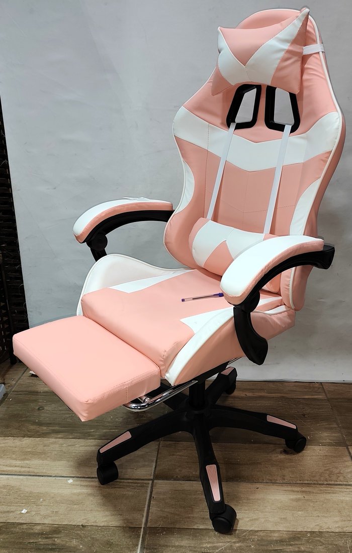 Silla Gamer Tapizada Eco Cuero Rosado/Blanco, Reclinable con Apoya Pies
