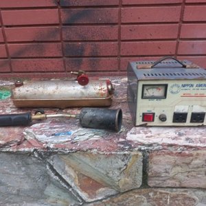 Lote anterior: Regulador de Voltaje Nippon America, Soplete y Tanque de Cocina Antigua