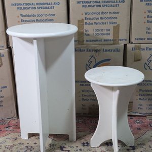 Lote anterior: Juego de 2 Mesas Auxiliares Redondas Blancas de Madera