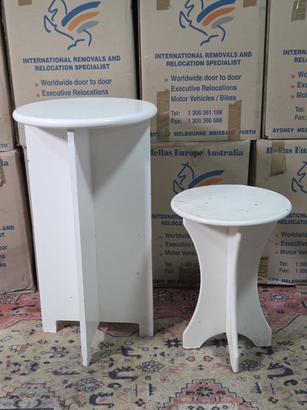 Juego de 2 Mesas Auxiliares Redondas Blancas de Madera