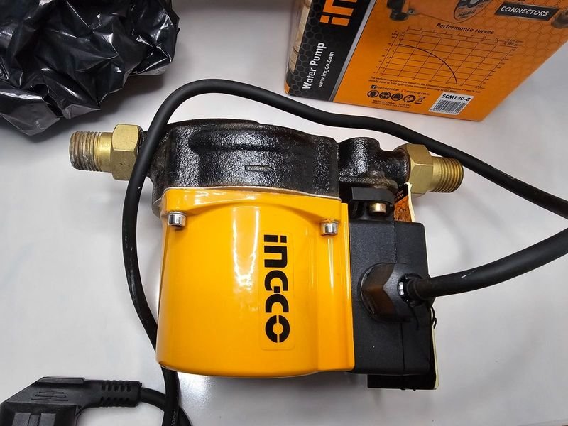 Bomba de Agua INGCO 120 W - Equipamiento para riego y jardinería - imagen 2