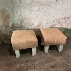 Par de Bancos Tapizados en Arpillera - imagen 3