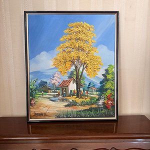 Lote siguiente: Cuadro de Paisaje con Árbol Amarillo y Marco de Madera