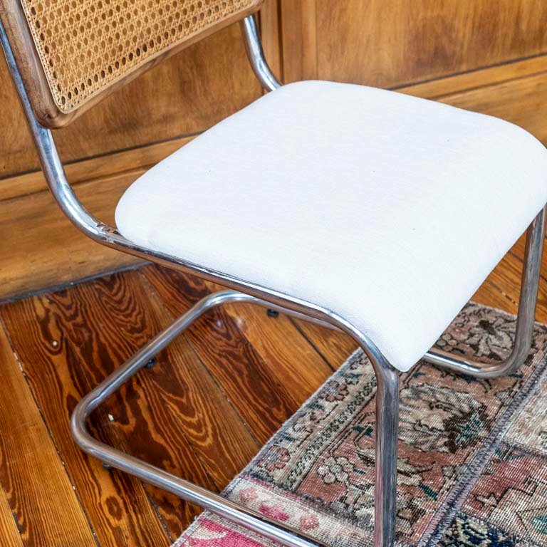 Item 2098018 - Image 1