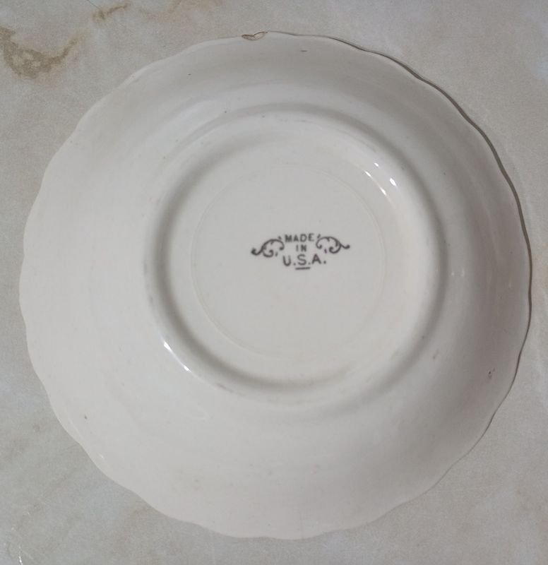 Plato de porcelana decorativo hecho en U.S.A. - imagen 3