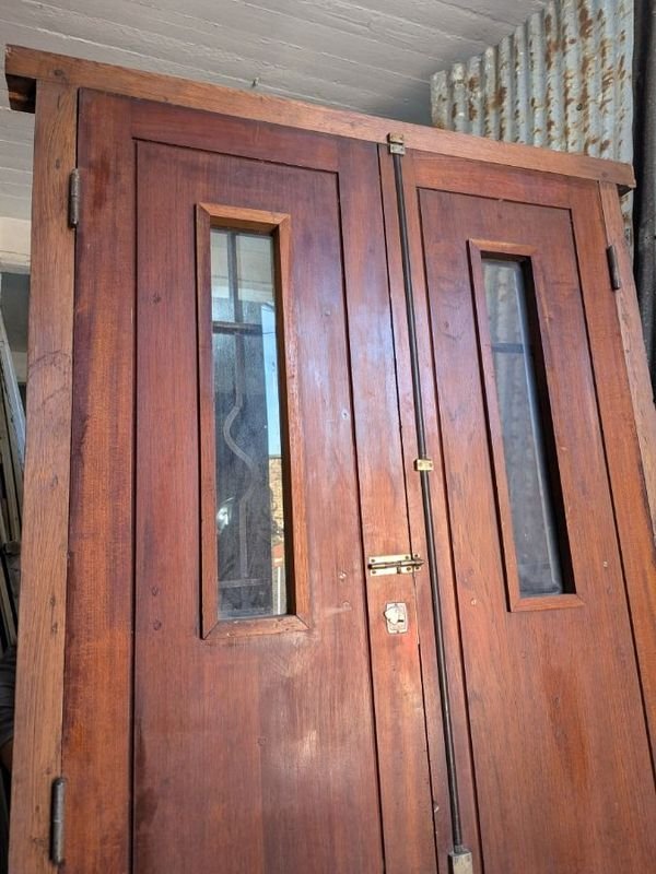 Item 900084 - Image 10