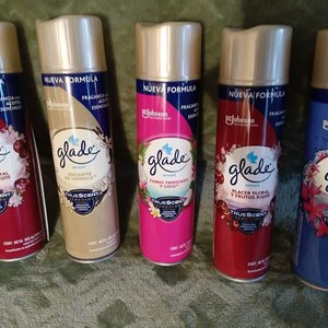 Lote siguiente: Pack de 5 Aerosoles Glade Aromas Variados