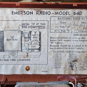 Radio Portátil Emerson 640 de Colección (1950s) - imagen 5