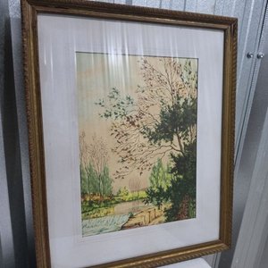 Cuadro Acuarela Paisajística con Marco Dorado y Moldura Estriada - imagen 2