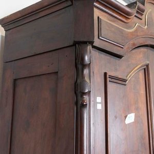 Ropero Victoriano de Madera Oscura con Dos Puertas y Cajón - A Restaurar - imagen 3