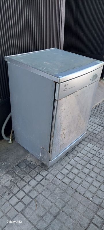 Lavabajilla en buen estado, electrodoméstico de cocina - imagen 3