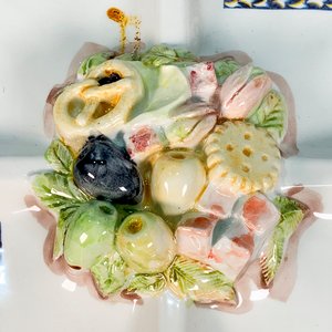 Copetinero Cuadrado de Cerámica Blanco y Azul con Frutas y Monograma - imagen 3